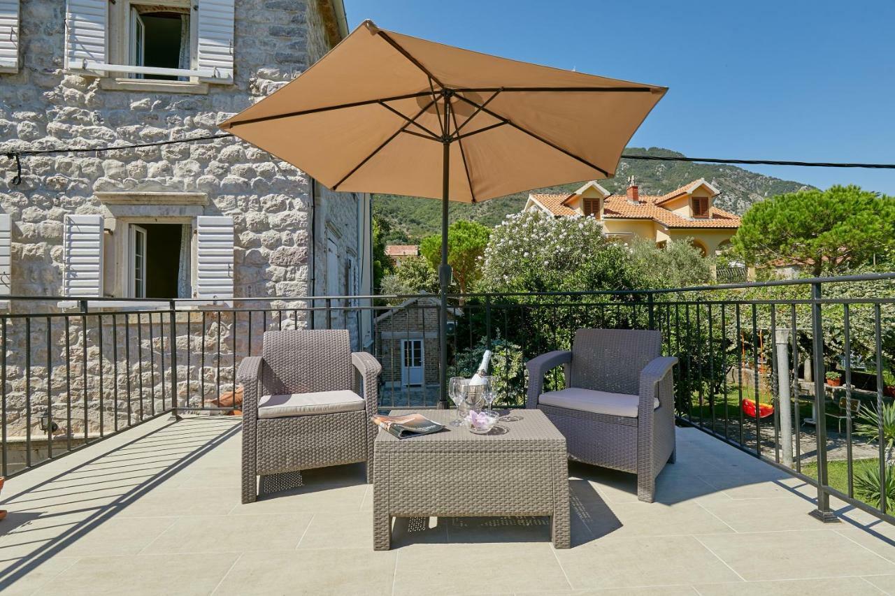 Mediterranean Holiday House & Apartments Kotor Eksteriør bilde