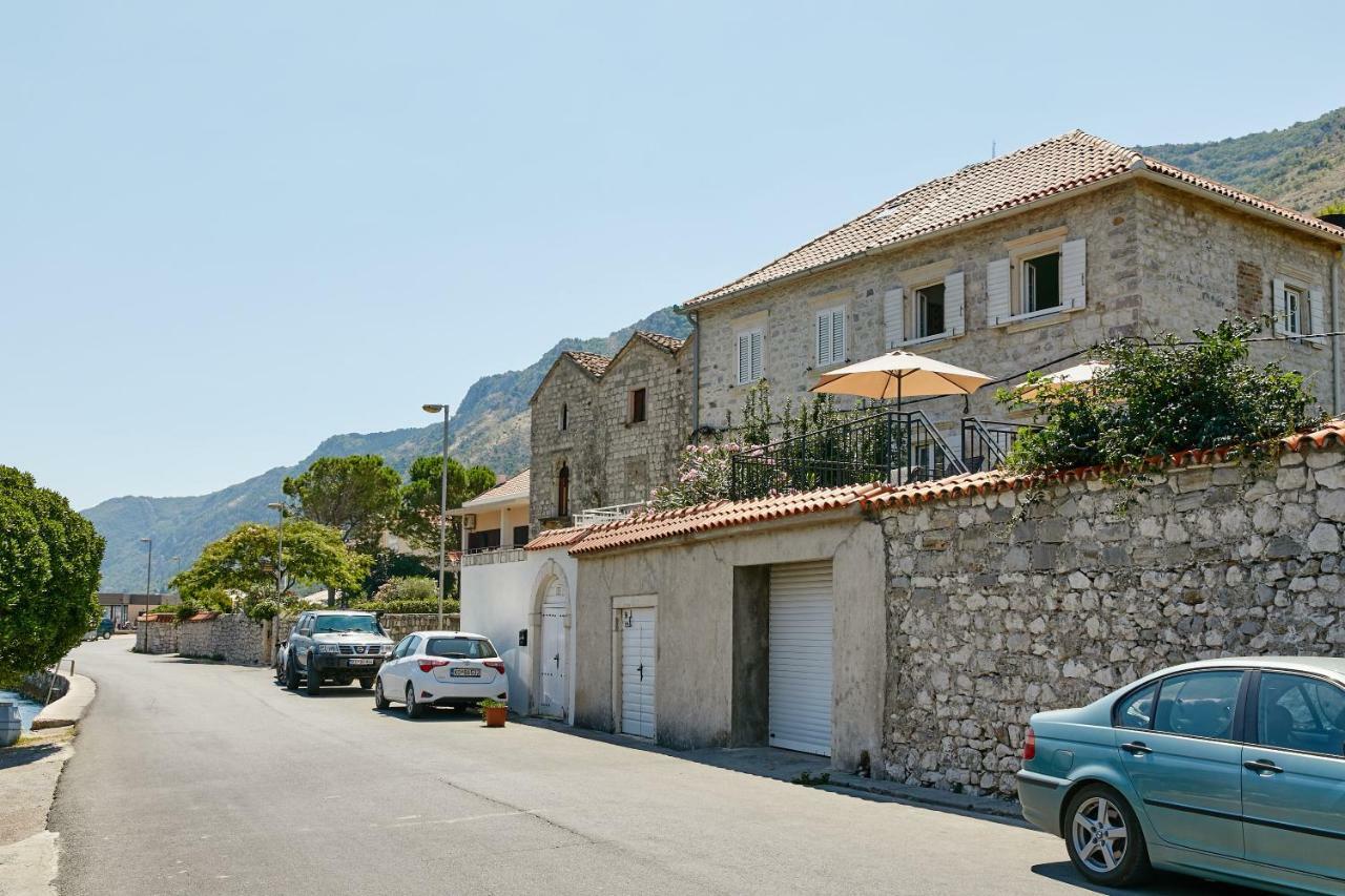 Mediterranean Holiday House & Apartments Kotor Eksteriør bilde