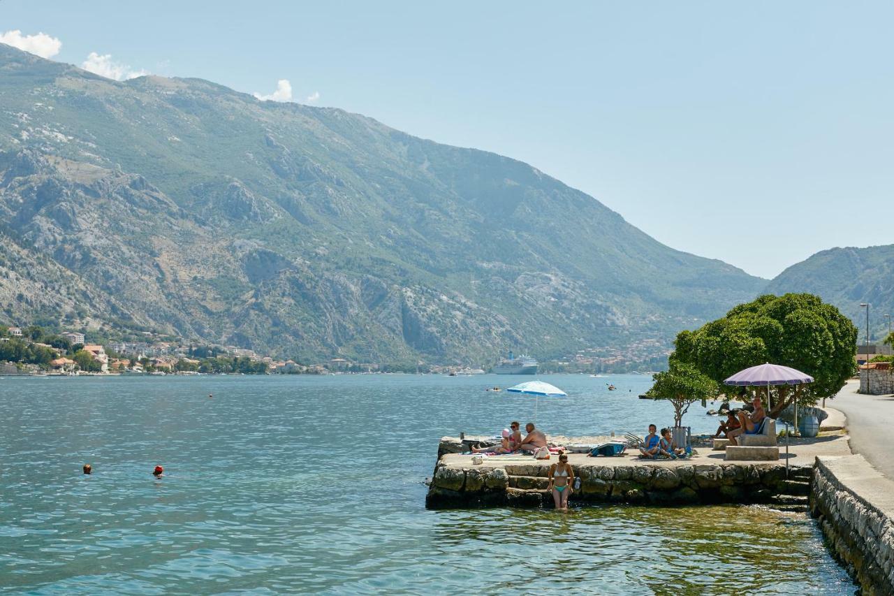 Mediterranean Holiday House & Apartments Kotor Eksteriør bilde